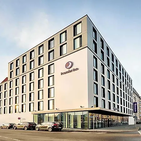 Premier Centre 호텔 3*
